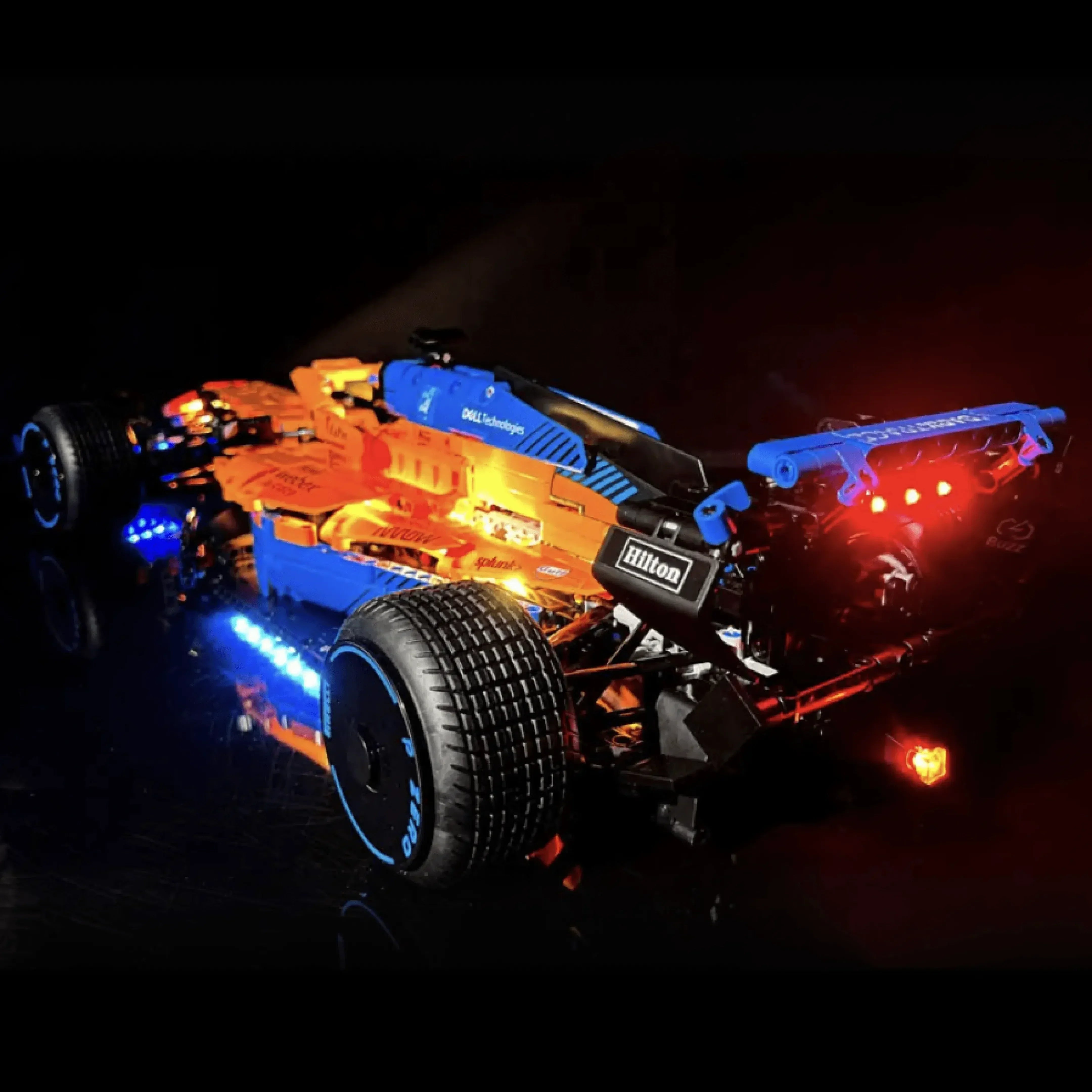 MCL RACING (1432 Pieces)